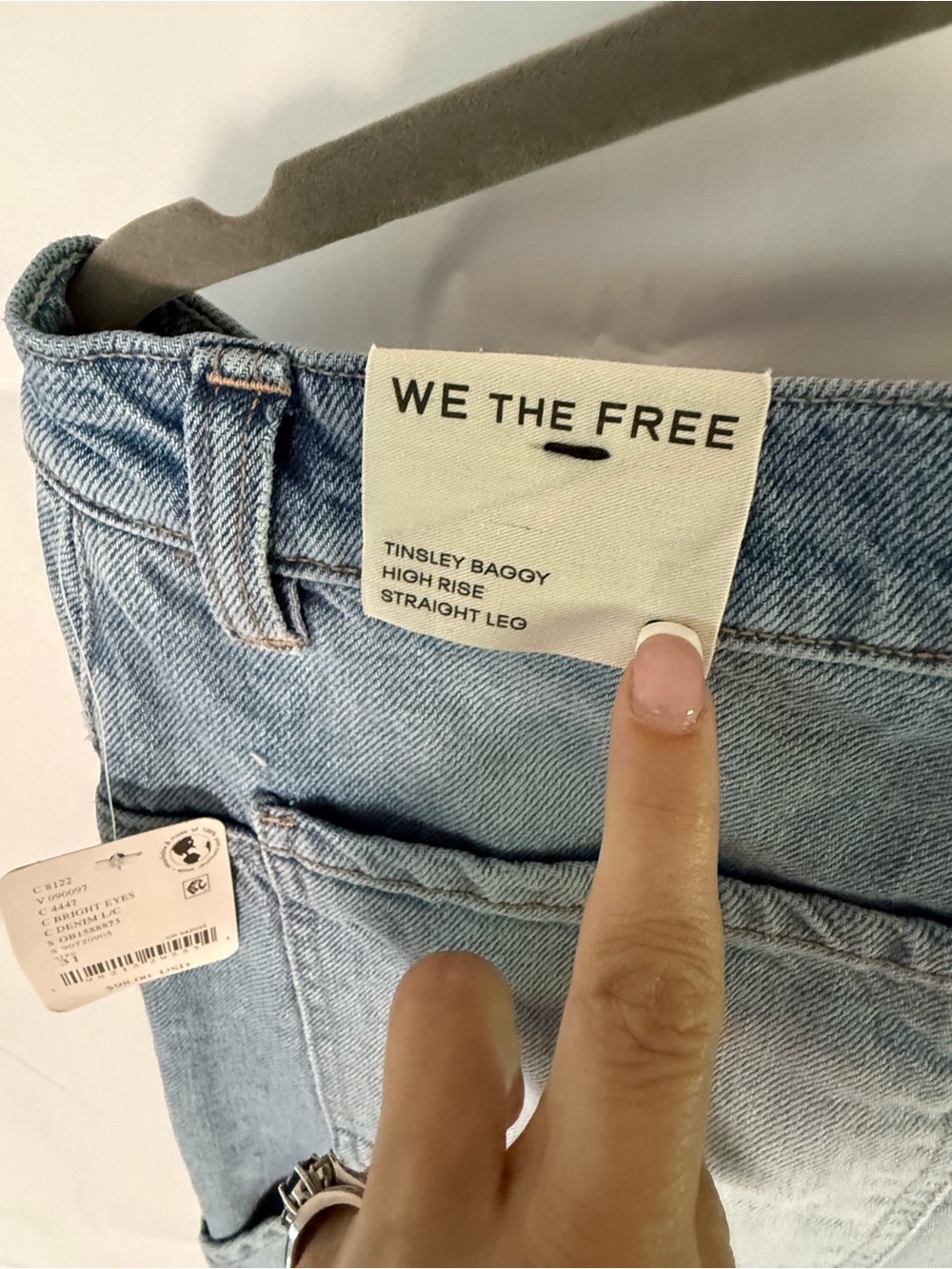 Free People We The Free Tinsley Baggy High Rise Jeans Bright Eyes 31 NWT 34 Long - Picture 5 of 14